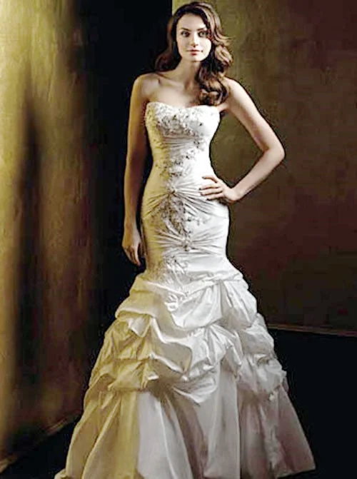 Special Savings Alfred Angelo piccione