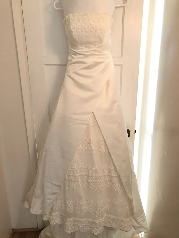 Mega Sale Alfred Angelo R366