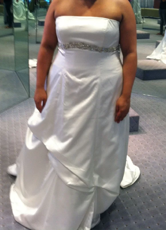 Exclusive Online Offer Alfred Angelo 810