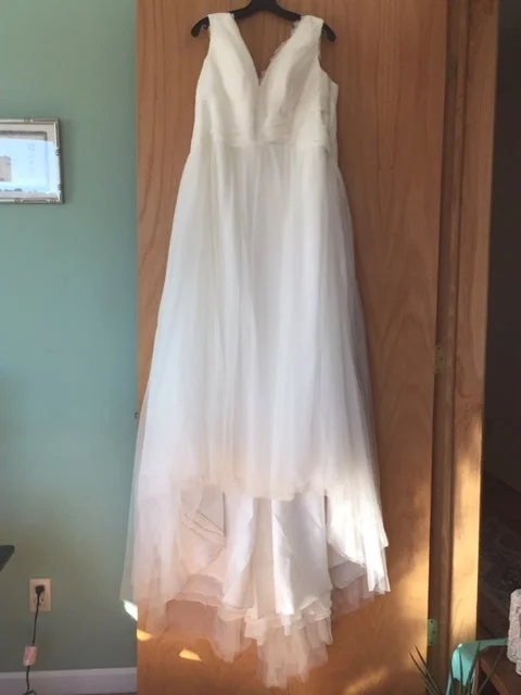 Midnight Sale Alfred Angelo 8560W
