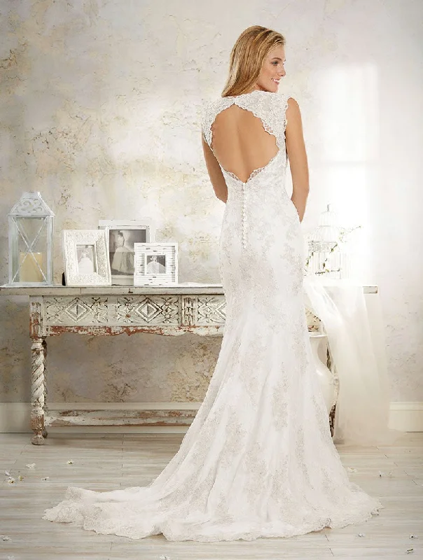 Huge Discounts Alfred Angelo 8551