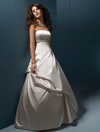 Best Seller Alfred Angelo 810