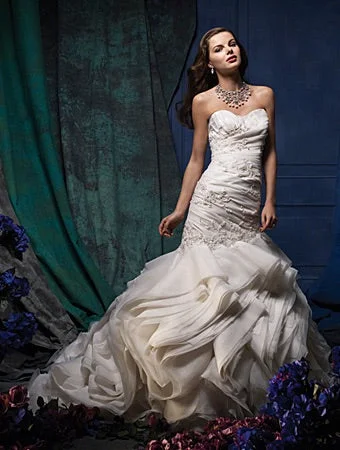 Closeout Sale Alfred Angelo 880