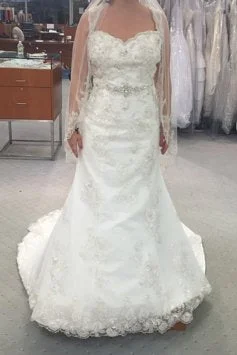 Deal Dash Alfred Angelo 854-8