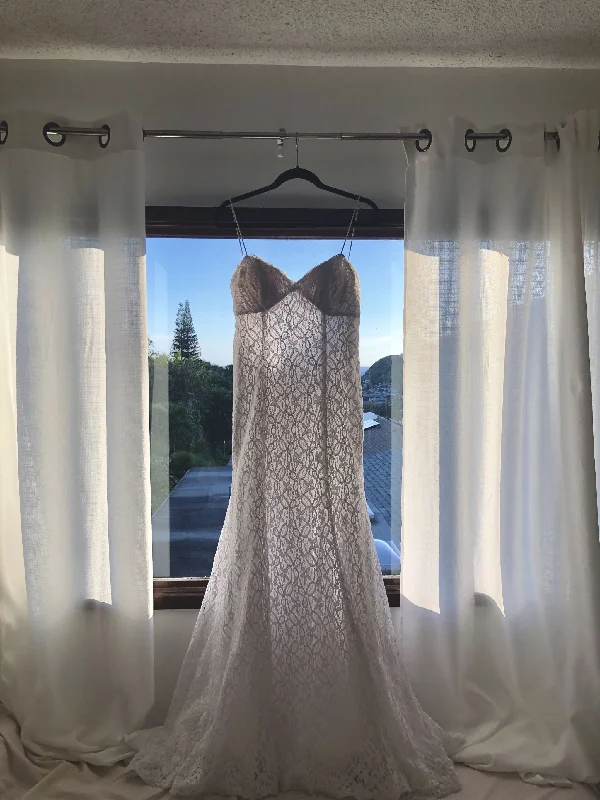Discount Mania Alfred Angelo 8528