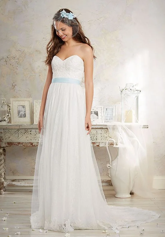 Crazy Deals Alfred Angelo 8549 Modern Vintage