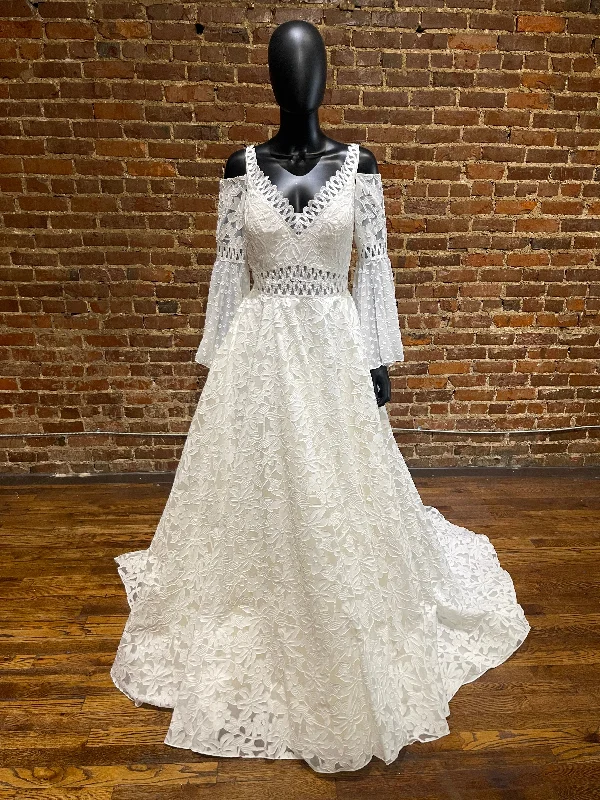 New Markdowns Other Victoria Soprano-Mojake