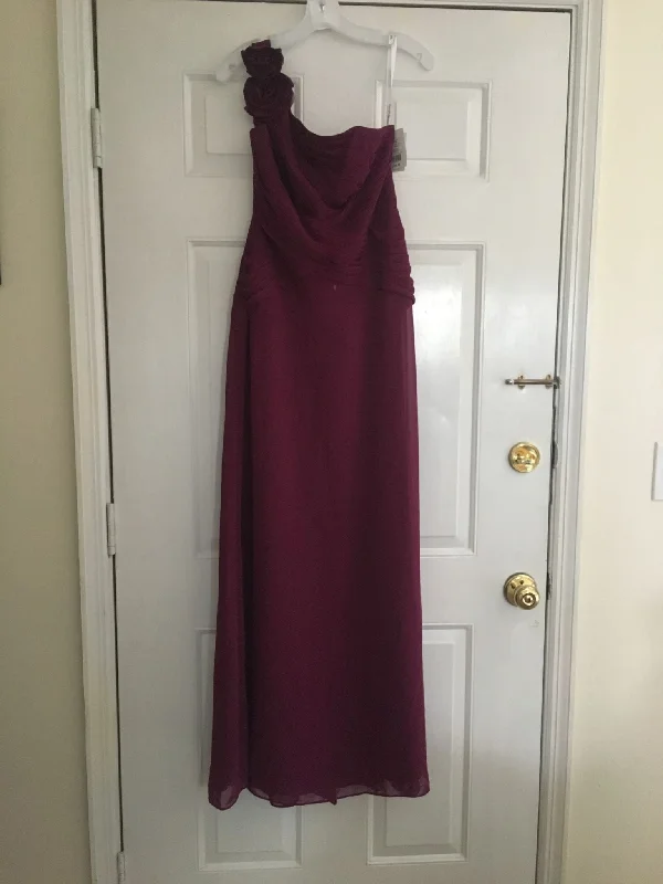 Early Access David's Bridal 31010085