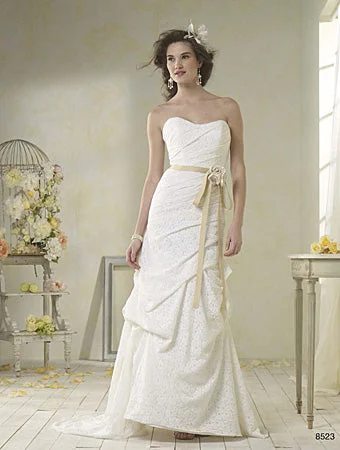 Savings Galore Alfred Angelo 8523
