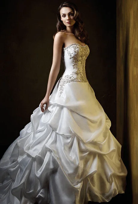 Closeout Sale Alfred Angelo Piccione 404