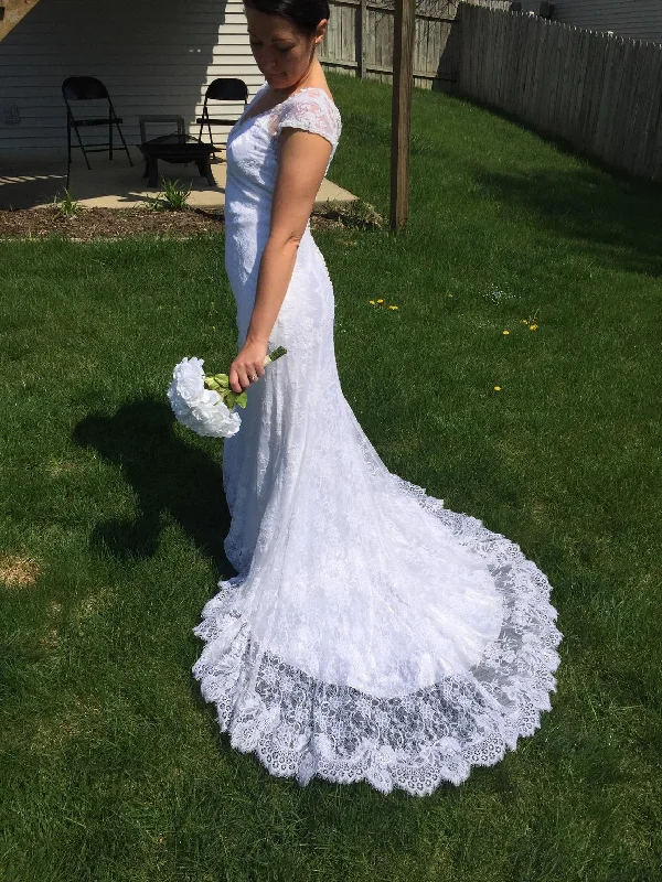 Get It Before It’s Gone Alfred Angelo 8501