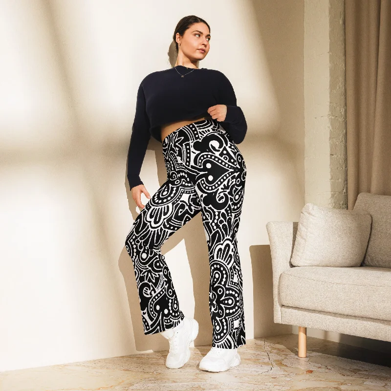 Mod Geo Style Flare leggings